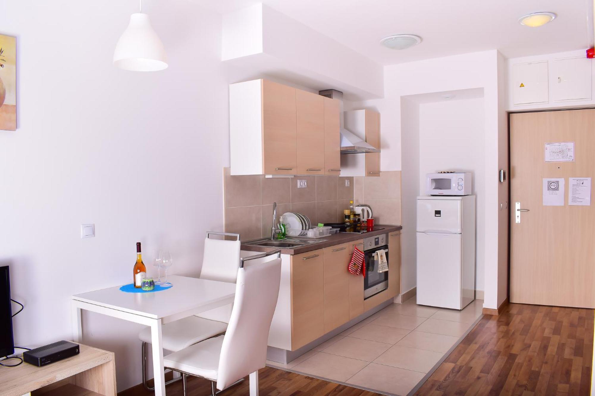 Corvin Apartahotel 3*